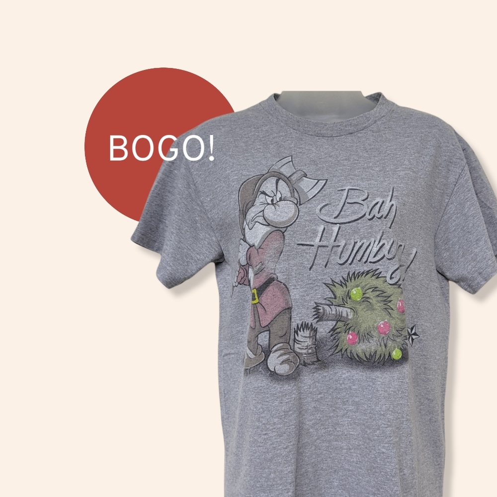DISNEY Grumpy Screen Tee Heather Gray Bah Humbug Christmas Short Sleeve Small